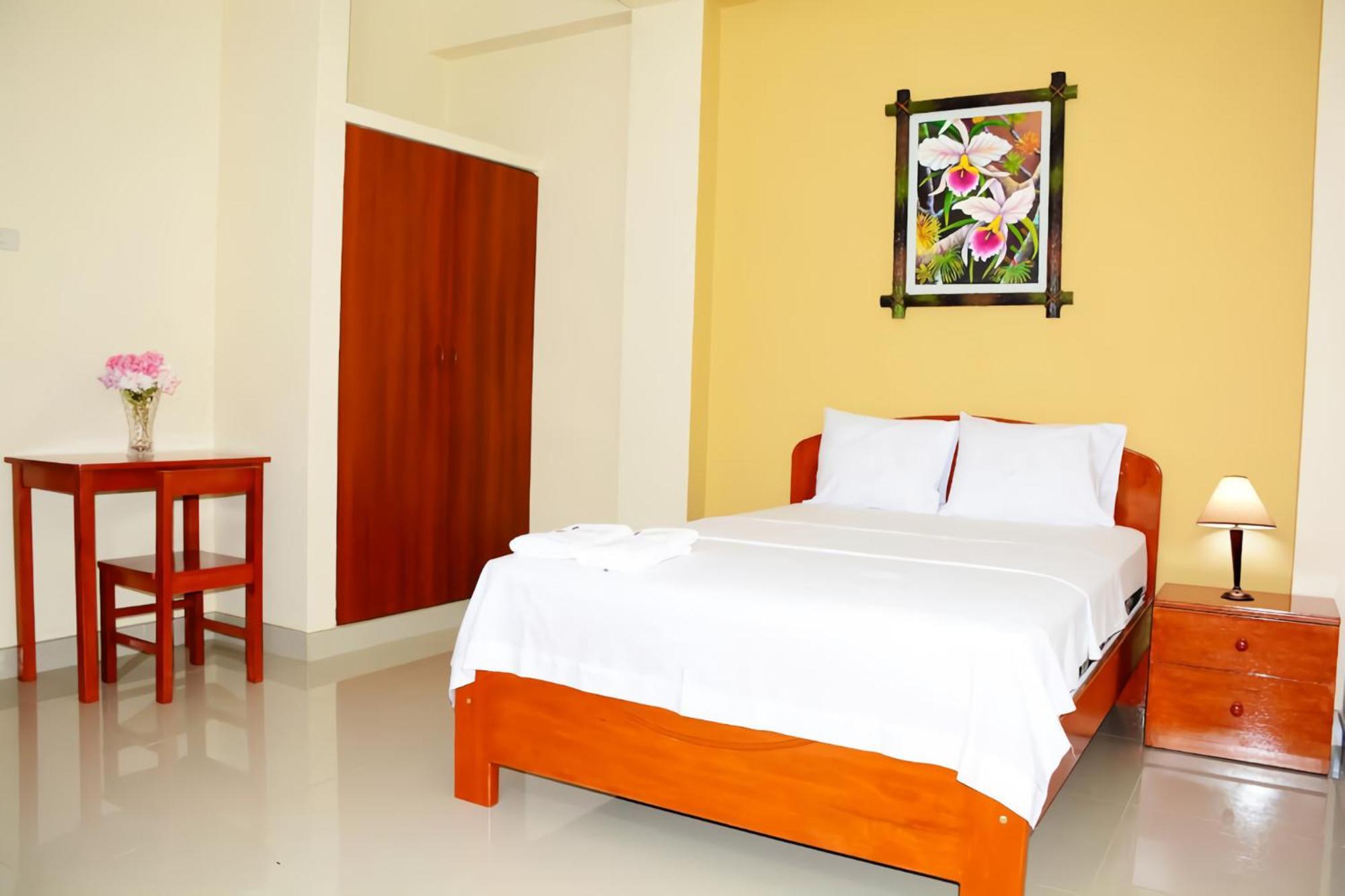 Shilcayo Comfort Hospedaje Hotel ตาราโปโต ภายนอก รูปภาพ