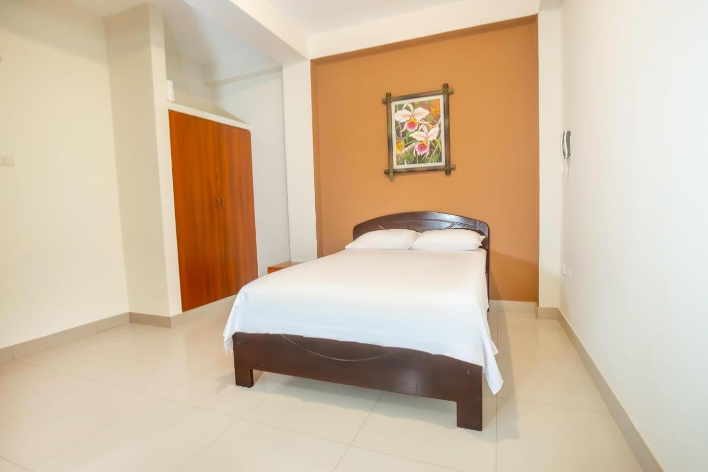 Shilcayo Comfort Hospedaje Hotel ตาราโปโต ภายนอก รูปภาพ