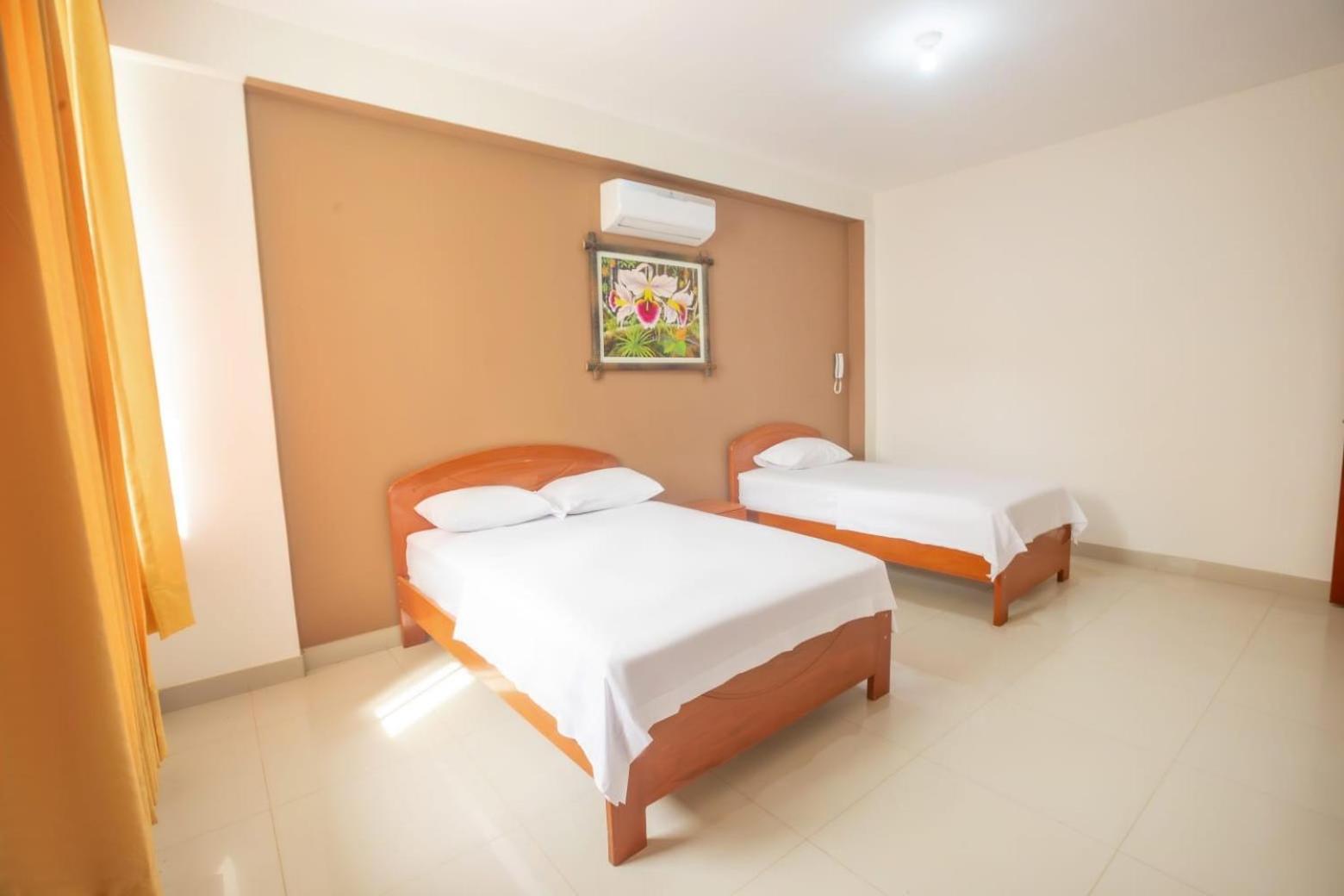Shilcayo Comfort Hospedaje Hotel ตาราโปโต ภายนอก รูปภาพ