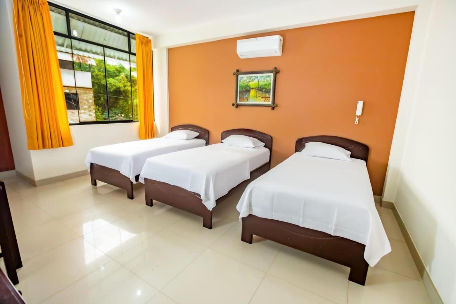Shilcayo Comfort Hospedaje Hotel ตาราโปโต ภายนอก รูปภาพ